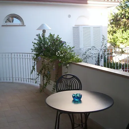 Sea House Apartment San Benedetto del Tronto Exterior photo