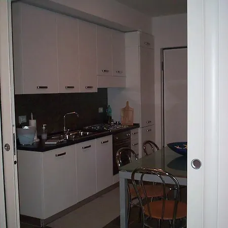Sea House Apartment San Benedetto del Tronto Exterior photo